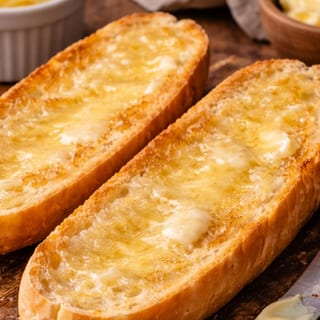 Pan con Mantequilla