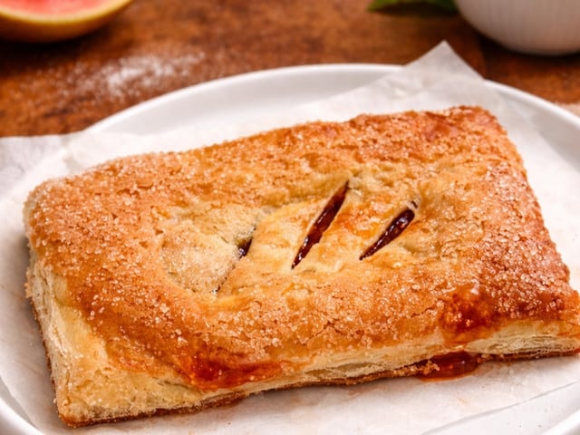 Pastelitos de Guava.
